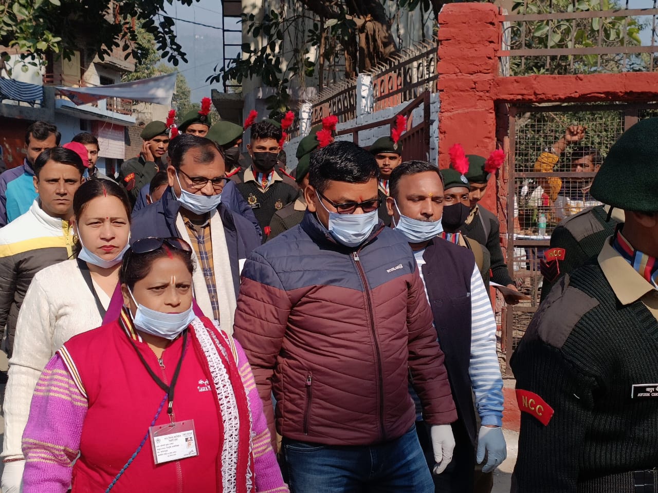 नगर आयुक्त शैलेंद्र सिंह नेगी के नेतृत्व में श्री चंद्रेश्वर महादेव मंदिर तथा श्री गुरुद्वारा साहिब ऋषिकेश में चलाया गया स्वच्छता अभियान