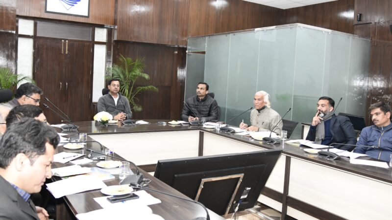 देश की प्रथम योग पॉलिसी पर विचार विमर्श के लिए आयुष विभाग द्वारा की गयी बैठक आयोजित, विशेषज्ञों ने कहा – उत्तराखंड में योग का सांस्कृतिक महत्व अद्वितीय