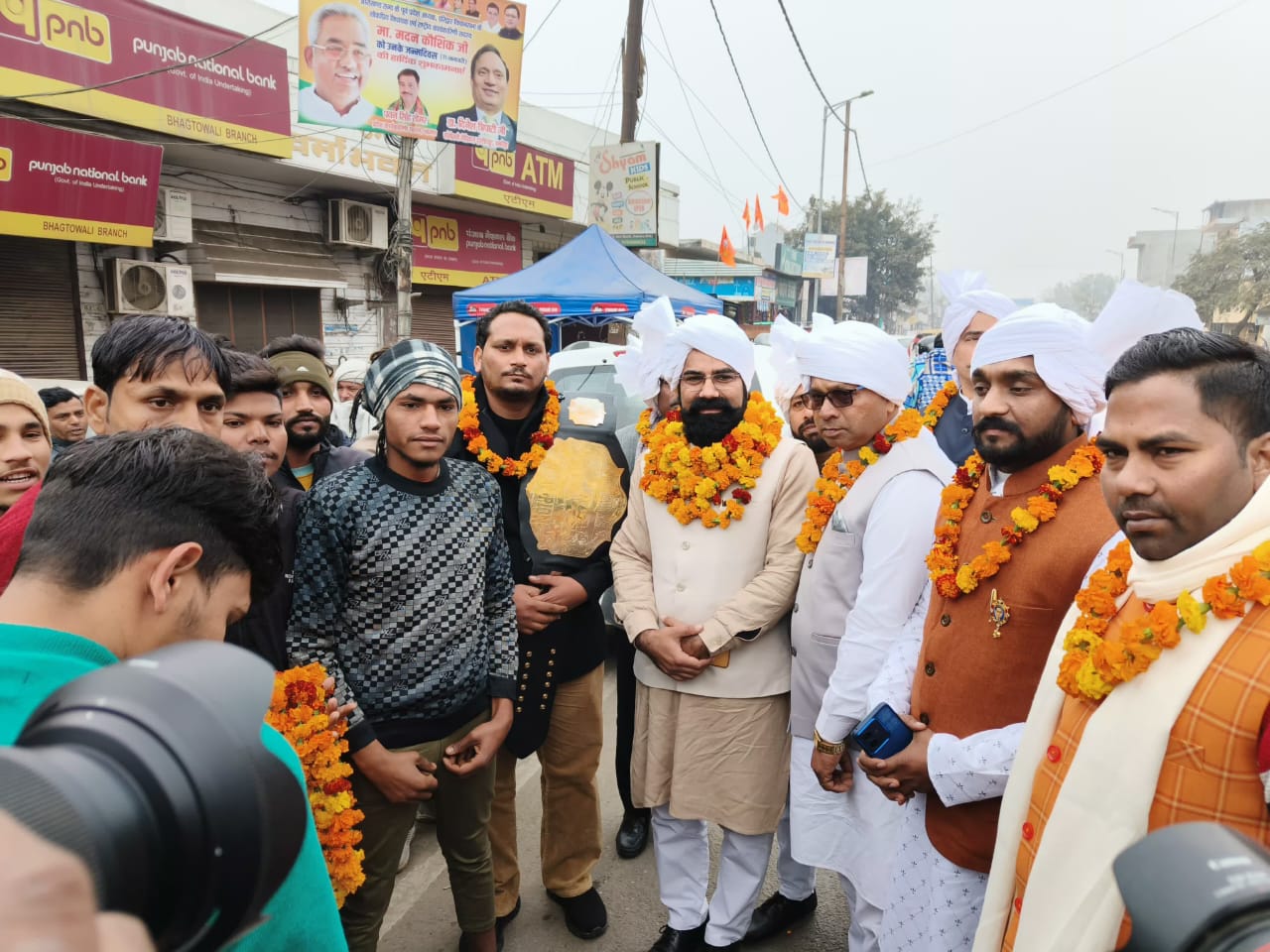 एससी खाप चमार रेजिमेंट का झबरेडा विधानसभा के ग्राम बसवाखेडी में कार्यक्रम आयोजित, राष्ट्रीय अध्यक्ष अमित तंवर एवं CWE चैंपियन सुल्तान सिंह ने शिरकत कर कार्यकर्ताओं को किया सम्बोधित