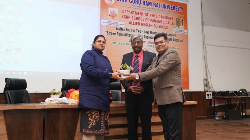 श्री मंहत इन्दिरेश अस्पताल में फिजियोथैरेपी छात्र-छात्राओं के लिए 02 दिवसीय कार्यशाला आयोजित 