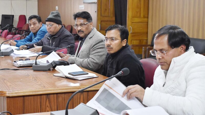 डीएम हिमांशु खुराना ने जल जीवन मिशन के अंतर्गत संचालित कार्यो की ली समीक्षा बैठक, लंबित परियोजनाओं को प्रत्येक दशा में मार्च 2024 तक पूर्ण करने के दिए निर्देश