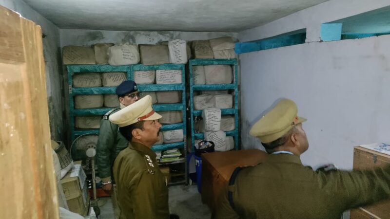 सीओ बड़कोट ने थाना पुरोला व मोरी का किया अर्द्धवार्षिक निरीक्षण