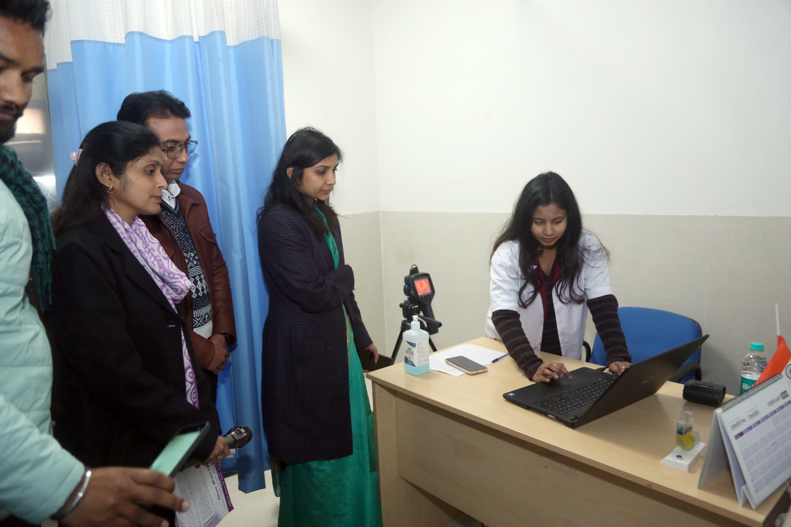 विश्व कैंसर दिवस पर प्रदेश भर में आयोजित जनजागरुकता कार्यक्रम, अत्याधुनिक मशीन से की गई स्क्रीनिंग