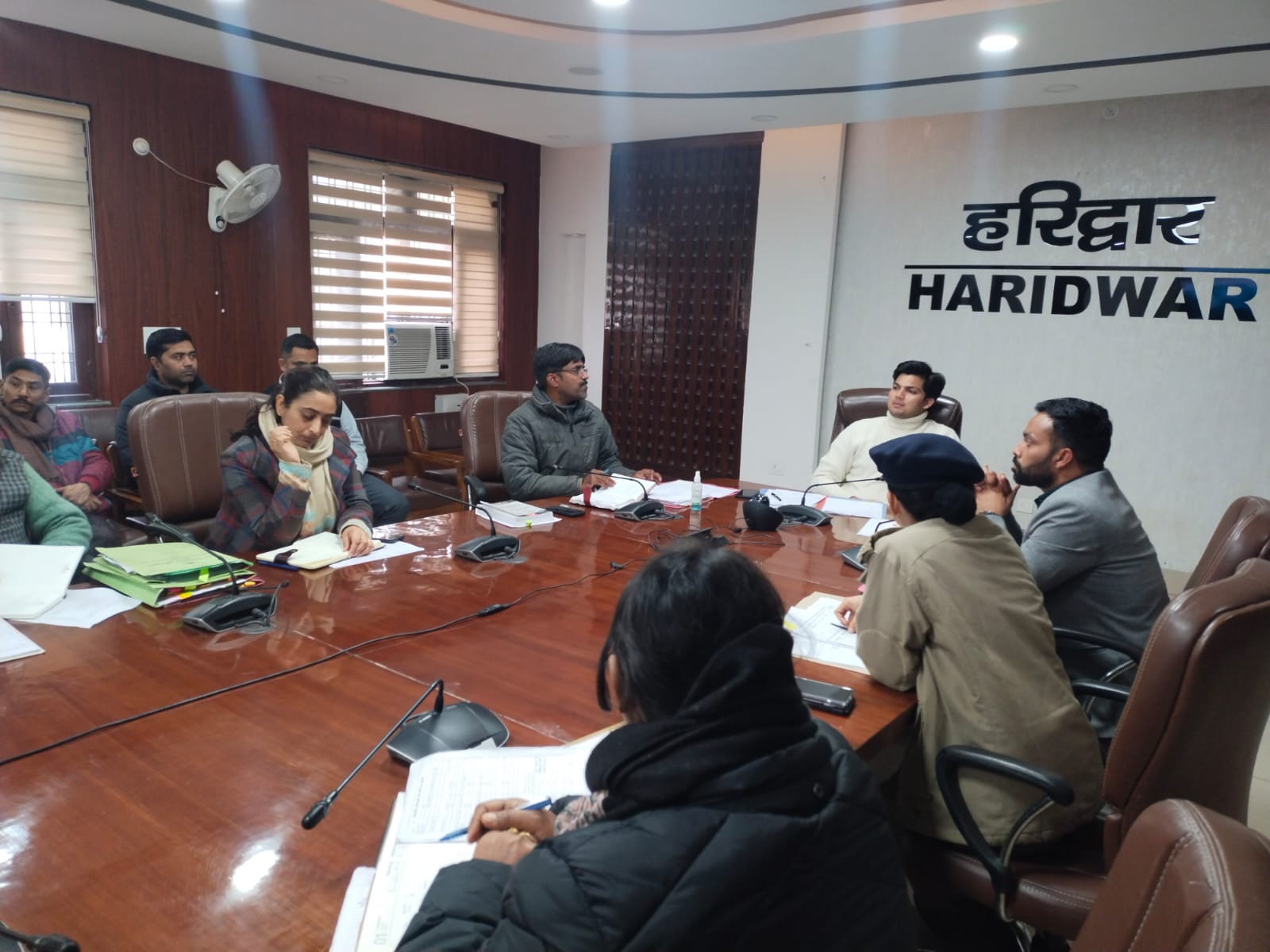 सीडीओ प्रतीक जैन की अध्यक्षता में ऑपरेशन मुक्ति के अन्तर्गत बाल श्रम, बाल विवाह एवं बाल भिक्षावृत्ति के सम्बन्ध में गठित समिति की बैठक आयोजित, दिए निर्देश