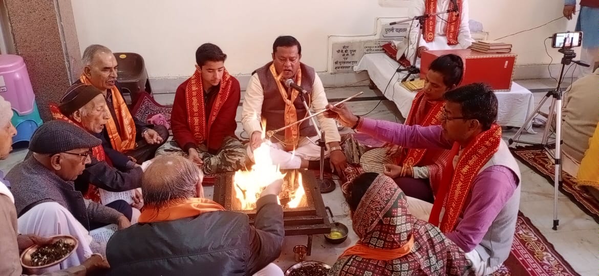 आर्य समाज रामनगर रुड़की में बड़ी धूमधाम के साथ मनाया गया महर्षि दयानंद का 200 वां जन्म दिवस