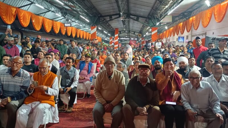 मुख्यमंत्री पुष्कर सिंह धामी ने टनकपुर देहरादून साप्ताहिक एक्सप्रेस ट्रेन का हरी झंडी दिखाकर किया शुभारंभ, प्रधानमंत्री एवं रेलमंत्री का जताया आभार