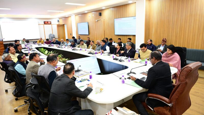 मुख्य निर्वाचन अधिकारी डॉ. बी.वी.आर.सी. पुरुषोत्तम ने प्रदेश के सभी राजनीतिक दलों के साथ की बैठक, कहा – चुनाव प्रचार सामग्री में सिंगल यूज प्लास्टिक का इस्तेमाल न किया जाए