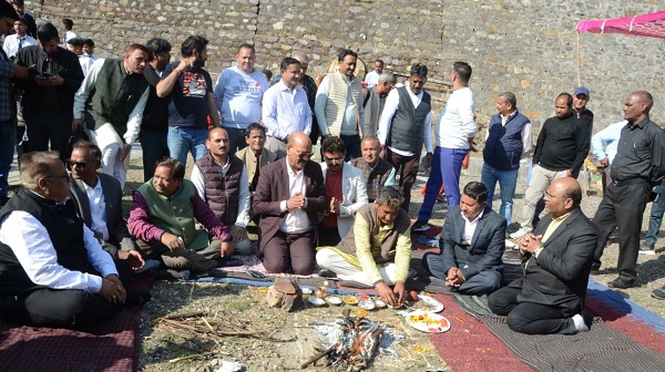 तकनीकी शिक्षा मंत्री सुबोध उनियाल ने राजकीय पॉलीटेक्निक बछेलीखाल में किया वर्कशॉप भवन का भूमि पूजन एवं शिलान्यास