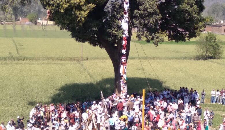 श्री गुरु राम राय जी महाराज के जयकारों से अराईयांवाला हरियाणा में निहाल हुई संगतें, 30 मार्च को झंडे जी मेले का होगा शुभारंभ