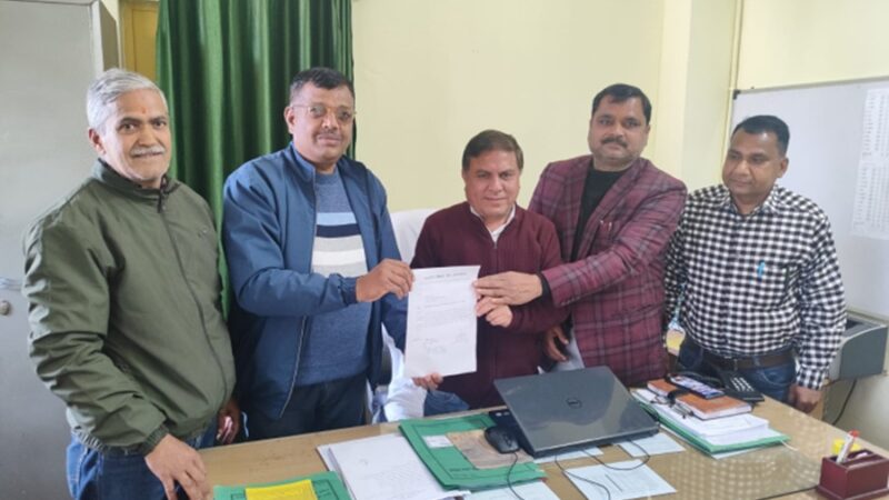 उत्तराखंड: बोर्ड परीक्षा में गणित के पेपर में हुआ कुछ ऐसा, उठने लगी बोनस अंक देने की मांग