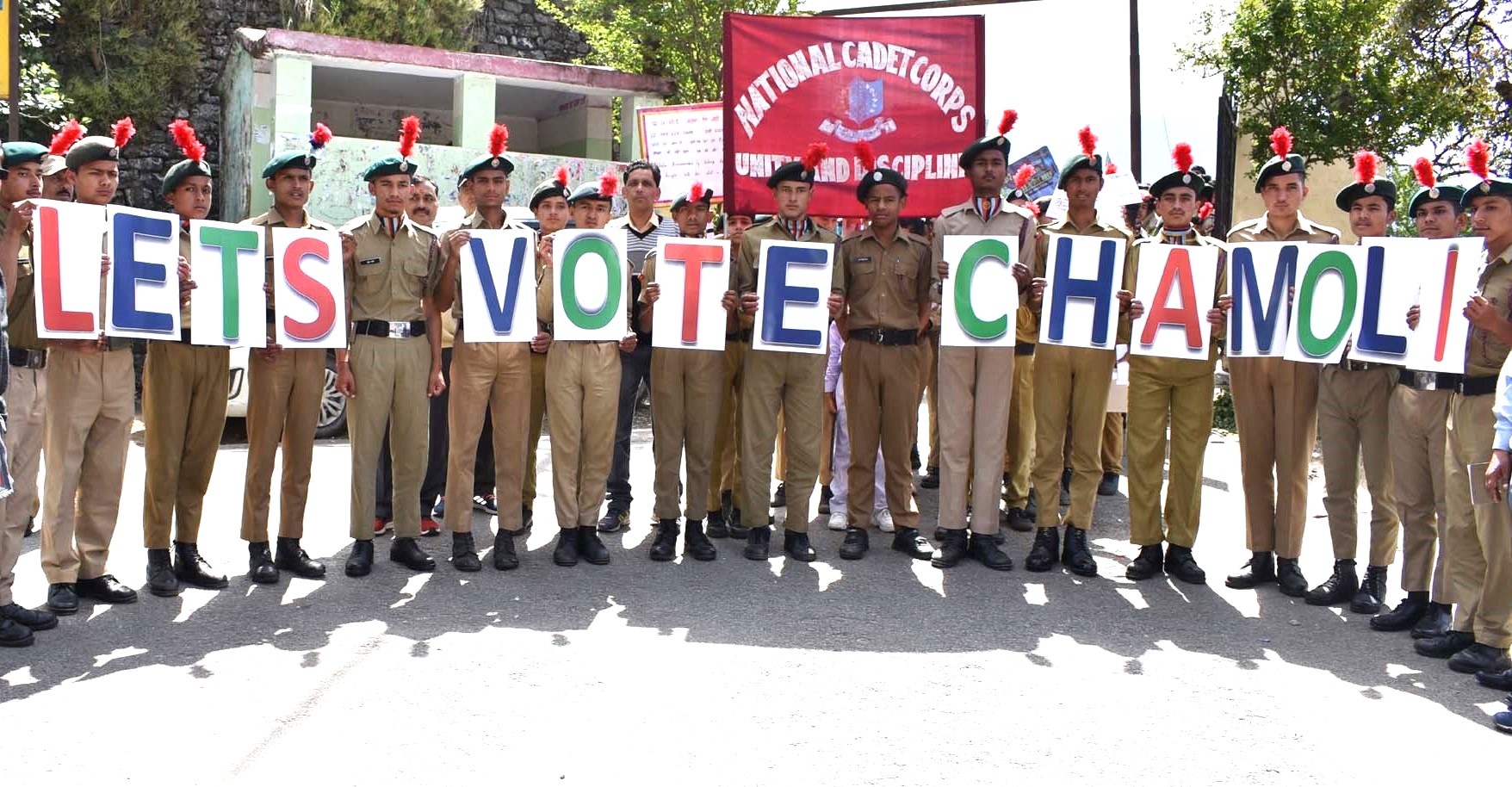 लोकसभा चुनाव में मतदान प्रतिशत बढ़ाने पर जिला प्रशासन का फोकस, कम मतदान वाले बूथों पर चलाया जा रहा है विशेष जागरूकता अभियान