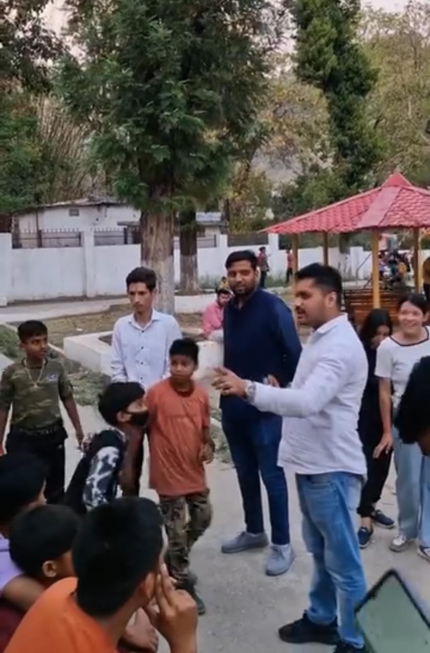 कोटद्वार : अखिल भारतीय विद्यार्थी परिषद ने चलाया मतदाता जागरुकता अभियान