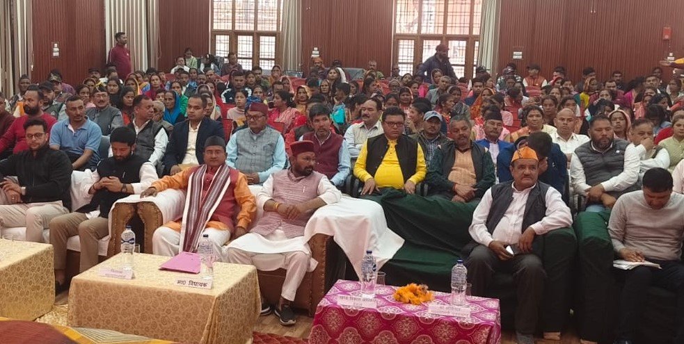 सरकार के तीन साल : देवाल में आयोजित हुआ जन सेवा शिविर