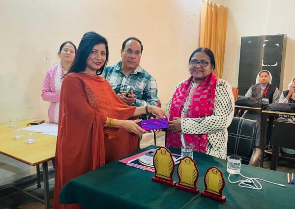 एमए तथा बीए के छात्र छात्राओं ने लिया पीपीटी प्रस्तुतिकरण में भाग