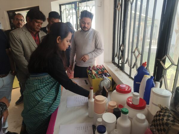 सीडीओ आकांक्षा कोण्डे की अध्यक्षता में मुख्यमंत्री स्वरोजगार योजना के सम्बन्ध में जनपद हरिद्वार की सभी बैंक शाखा प्रतिनिधियों के साथ समीक्षा बैठक आयोजित