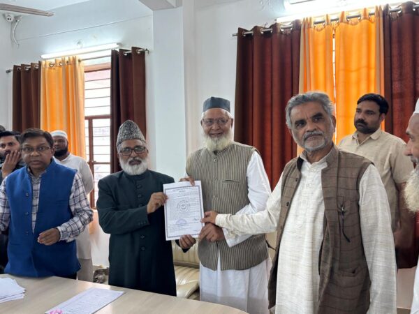 उत्तराखंड मदरसा एजुकेशन बोर्ड द्वारा आयोजित समारोह में नव-पंजीकृत एवं नवीनीकरण प्राप्त मदरसों को दिए प्रमाणपत्र