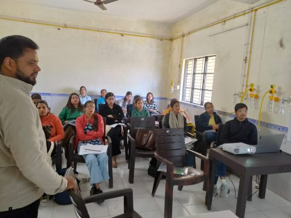 लोहाघाट : आरोग्य आयुष्मान मंदिर की CHO को मिला मेंटल हेल्थ प्रशिक्षण