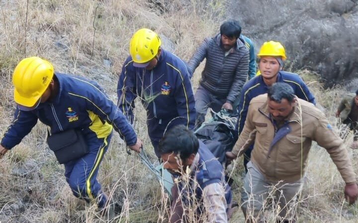 मारवाड़ी के पास स्कूटी हुई दुर्घटनाग्रस्त, एक की मौत, एक घायल