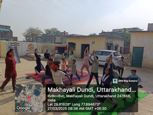 राजकीय महाविद्यालय मंगलौर के NSS स्वयंसेवियों ने विशेष शिविर के 06वें दिन प्राथमिक विद्यालय का सौंदर्यीकरण का ग्रामीणों को किया जागरूक