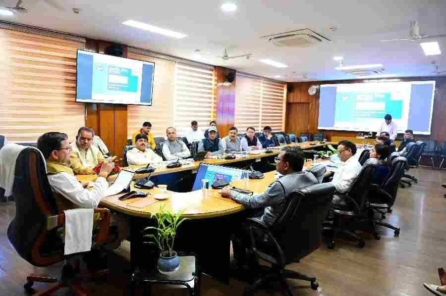 मुख्यमंत्री ने दिये निर्देश किसानों को सशक्त और आत्मनिर्भर बनाने के लिए वैल्यूचैन सिस्टम को बनाया जाए मजबूत