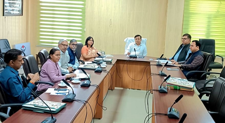 पत्रकार कल्याण कोष एवं मुख्यमंत्री पत्रकार सम्मान पेंशन योजना की समिति बैठक में की गई ये संस्तुतियां..