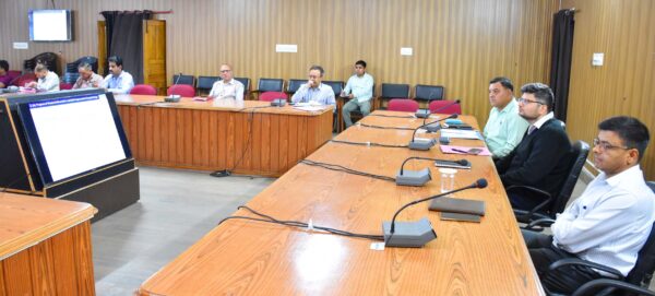 डीएम संदीप तिवारी ने ली जिला गंगा संरक्षण समिति की बैठक, दिए निर्देश