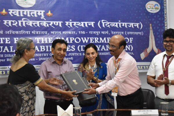 एनआईईपीवीडी, देहरादून में “अंतर दृष्टि” – सेंसरी डार्क रूम का उद्घाटन