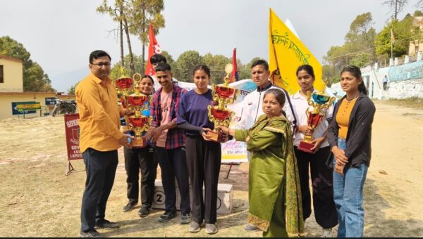 भक्त दर्शन राजकीय स्नात्तकोत्तर महाविद्यालय में क्रीड़ा समारोह का समापन, छात्राओं ने दिखाया दम