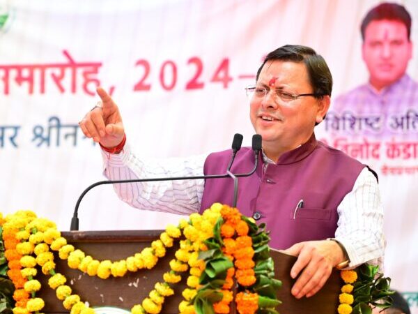 उत्तराखंड सरकार विश्वविद्यालयों के विकास के लिए प्रतिबद्ध – मुख्यमंत्री पुष्कर सिंह धामी
