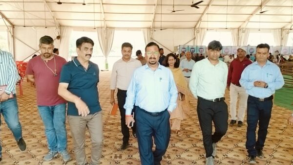 डीएम कमेंद्र सिंह ने ऋषिकुल में स्थापित चार धाम यात्रा पंजीकरण केन्द्र की व्यवस्थाओं का लिया जायजा, दिए निर्देश
