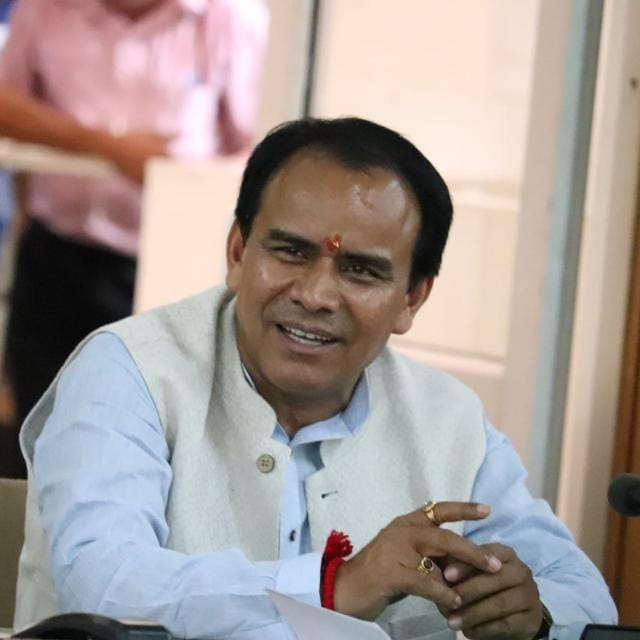 स्वास्थ्य विभाग को मिले 45 विशेषज्ञ चिकित्सक – डॉ. धन सिंह रावत