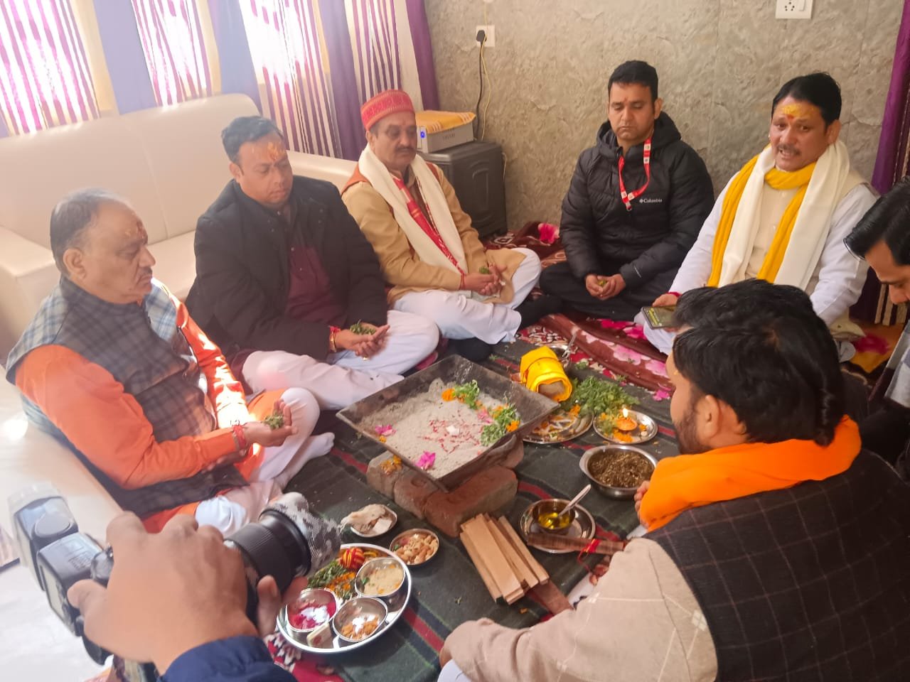 बीकेटीसी अध्यक्ष हेमंत द्विवेदी ने बदरीनाथ के बामणी स्थित मंदिरों के किए दर्शन