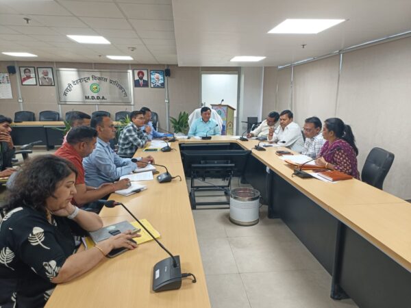 आईएसबीटी परिसर में होगी व्यापक सुधार योजना, पहाड़ी शैली में बनेंगे कियोस्क – उपाध्यक्ष MDDA बंशीधर तिवारी