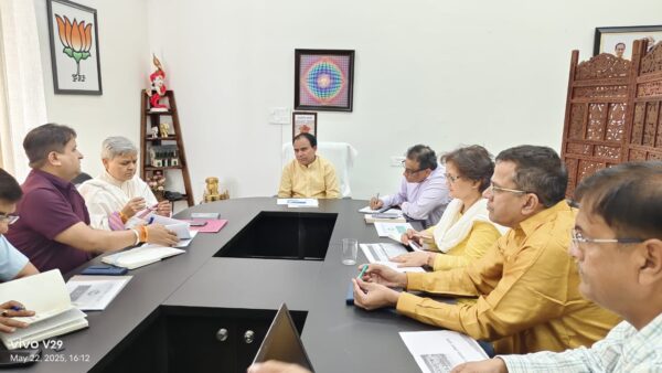 प्रदेशभर में आयोजित किये जायेंगे सहकारिता मेले – डॉ. धन सिंह रावत