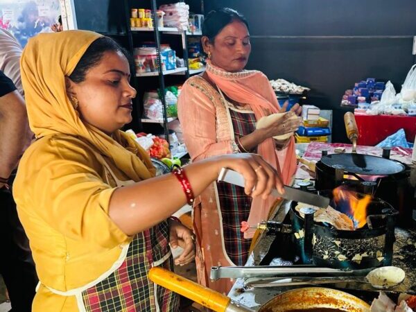 उत्कर्ष स्वयं सहायता समूह द्वारा खानपुर में रेस्टोरेंट की शुरुआत, महिलाओं को आजीविका का नया माध्यम