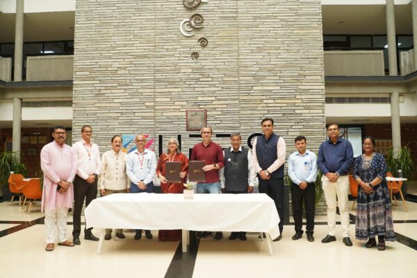 श्री गुरु राम राय यूनिवर्सिटी और यूनिवर्सिटी ऑफ पेट्रोलियम ने एमओयू किया साइन