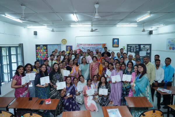 श्री गुरु राम राय विश्वविद्यालय द्वारा एसजीआरआर पब्लिक स्कूलों के शिक्षकों के लिए शोध पद्धति पर 03 दिवसीय कार्यशाला का आयोजन