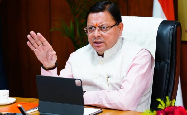 उत्तराखंड: हेलीकॉप्टर हादसे पर सख्त हुए सीएम धामी, चारधाम हेली सेवा कल तक बंद, उच्चस्तरीय जांच के आदेश