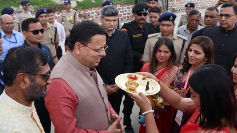 मुख्यमंत्री पुष्कर सिंह धामी पहुंचे भराड़ीसैण