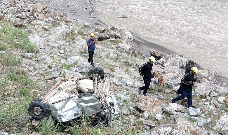 दो युवक निकले थे घर को पर लौट नहीं पाए, मिले शव