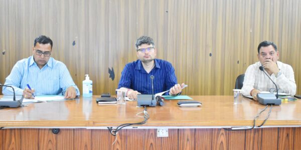 डीएम संदीप तिवारी ने माँ नंदा देवी राजजात यात्रा की तैयारियों को लेकर ली समीक्षा बैठक, दिए निर्देश