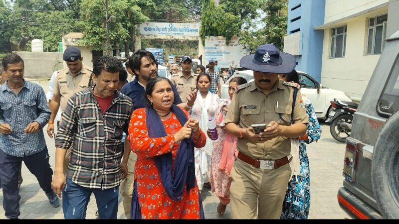 राष्ट्रीय राजमार्ग 534 पर ऑपरेटर ने पोकलैंड मशीन से उतारा युवक को मौत के घाट