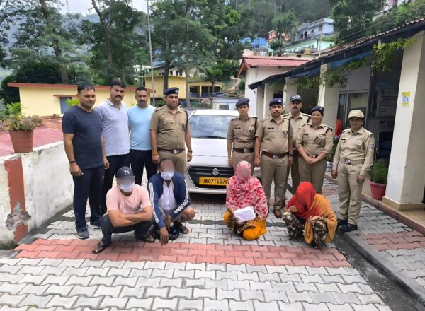 चमोली पुलिस ने अंतरराज्यीय गिरोह के 04 सदस्यों को कोटद्वार से दबोचा