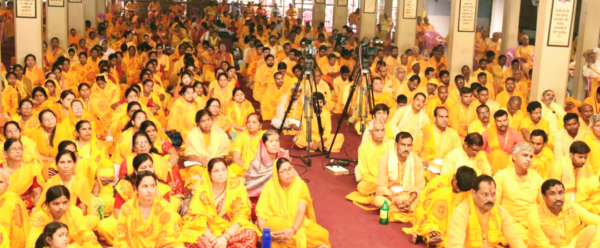 गायत्री जयंती महापर्व में पहुंचे हजारों लोग, राष्ट्र और समाज के नव निर्माण का लिया संकल्प