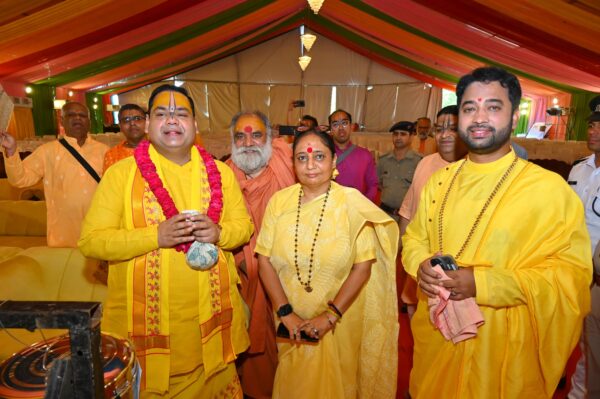 जयराम आश्रम हरिद्वार में श्रीमद्भागवत कथा का भव्य शुभारंभ, विधानसभा अध्यक्ष ऋतु खण्डूडी भूषण ने लिया आशीर्वाद