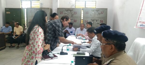 हरिद्वार : तहसील दिवस में विभिन्न विभागों से सम्बन्धित 63 शिकायत दर्ज, 12 का मौके पर ही निस्तारण