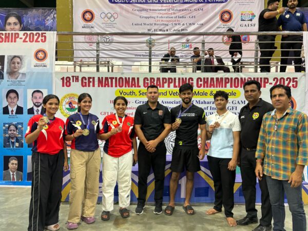 ग्रेपलिंग खिलाड़ियों ने नाशिक में किया देवभूमि उत्तराखण्ड का नाम रोशन