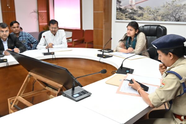 सीडीओ वरुणा अग्रवाल की अध्यक्षता में जिला उद्योग मित्र की बैठक आयोजित, दिए निर्देश