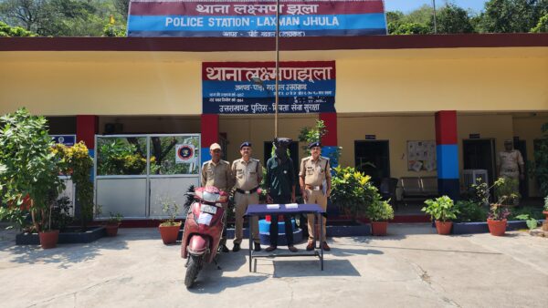 लक्ष्मणझूला पुलिस के हत्थे चढ़ा शातिर बाइक चोर और टप्पेबाज सुनील उर्फ सोनू