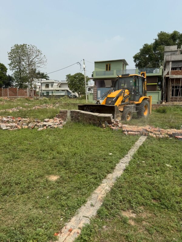 मसूरी देहरादून विकास प्राधिकरण की बड़ी कार्रवाई, कुंआवाला और मियांवाला में अवैध प्लॉटिंग ध्वस्त